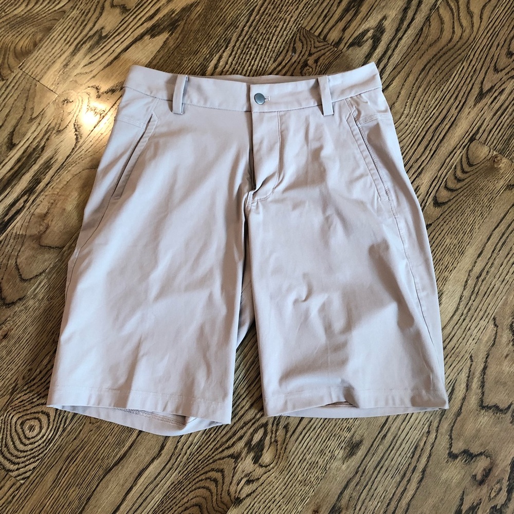 Lululemon ABC Short Light